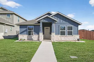 900 Main St, Hutto, TX 78634 - Photo 1