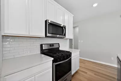 900 Main Street, Hutto, TX 78634 - Photo 7