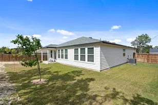 4302 Liberty Ln, Lago Vista, TX 78645 - Photo 27
