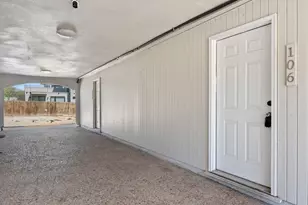 300 E Croslin St, Austin, TX 78752 - Photo 21