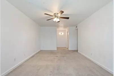 300 E Croslin Street #106, Austin, TX 78752 - Photo 19
