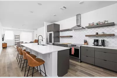 2709 E 5th Street #1306, Austin, TX 78702 - Photo 1