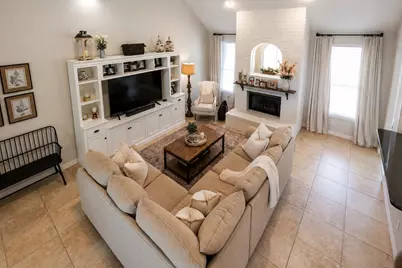 511 Broken Lance Drive, Dripping Springs, TX 78620 - Photo 11