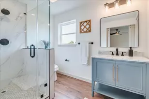 1102 N Austin Ave, Georgetown, TX 78626 - Photo 19