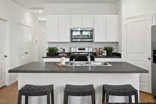 300 Santo Domingo Rd, Bastrop, TX 78602 - Photo 7