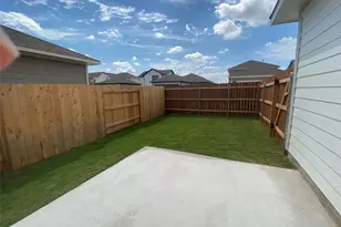 2408 Oscar Eli Pl, Round Rock, TX 78665 - Photo 25