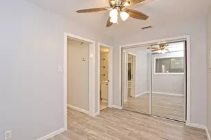 2500 Burleson Rd, Austin, TX 78741 - Photo 11