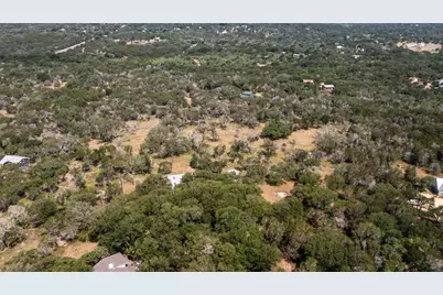 601 Deertrail Drive, San Marcos, TX 78666 - Photo 35