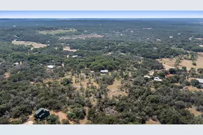 601 Deertrail Drive, San Marcos, TX 78666 - Photo 5