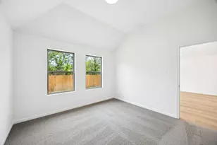 176 Hornet St, Elgin, TX 78621 - Photo 15