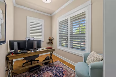 2004 Alegria Road, Austin, TX 78757 - Photo 17