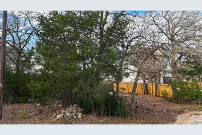 115 Eaglenest Court, Smithville, TX 78957 - Photo 1