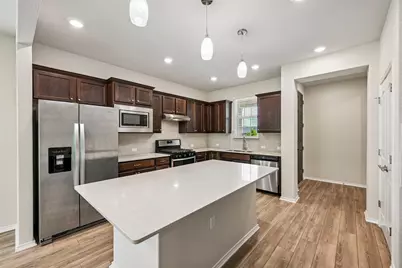 401 Yorktown Street, Georgetown, TX 78633 - Photo 11