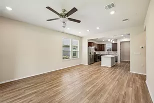 401 Yorktown St, Georgetown, TX 78633 - Photo 15