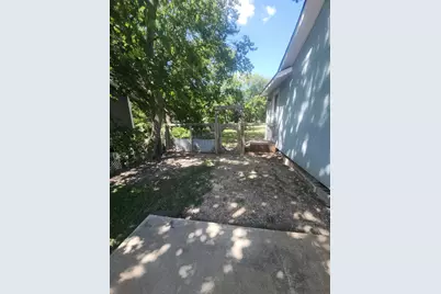 504 W Avenue A, Copperas Cove, TX 76522 - Photo 13