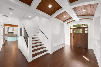 5102 Beverly Hills Drive, Austin, TX 78731 - Photo 3