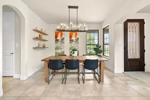 106 Tonkawa Trail W, Austin, TX 78738 - Photo 9