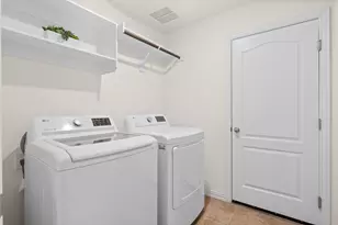 320 Somerville St, Leander, TX 78641 - Photo 25