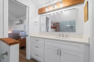 205 Shadows Dr, Spicewood, TX 78669 - Photo 19