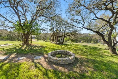 205 Shadows Drive, Spicewood, TX 78669 - Photo 27