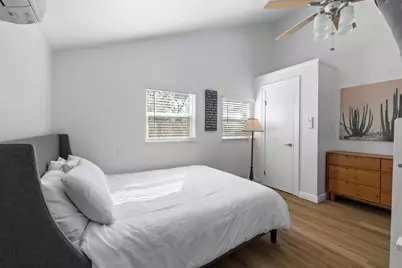 205 Shadows Drive, Spicewood, TX 78669 - Photo 21