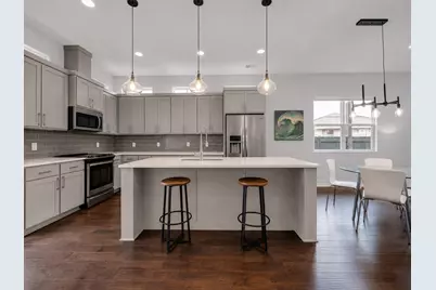 7104 Blessing Avenue #B, Austin, TX 78752 - Photo 5