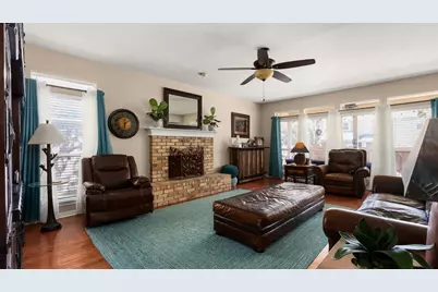 510 Oakwood Boulevard, Round Rock, TX 78681 - Photo 11