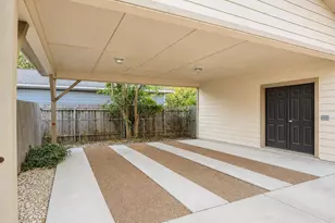 2009 Richcreek Rd, Austin, TX 78757 - Photo 17