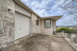 3225 Eisenhower Ave, Lago Vista, TX 78645 - Photo 27