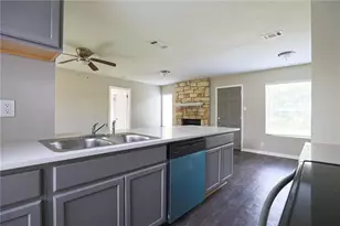 1410 Ransom Street SE, Pflugerville, TX 78660 - Photo 7