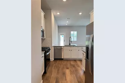 125 Skyflower Lane, San Marcos, TX 78666 - Photo 9