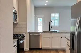 125 Skyflower Ln, San Marcos, TX 78666 - Photo 9
