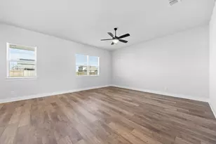 125 Skyflower Ln, San Marcos, TX 78666 - Photo 3