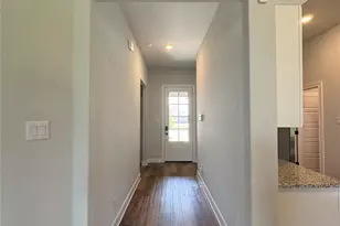 125 Skyflower Ln, San Marcos, TX 78666 - Photo 5