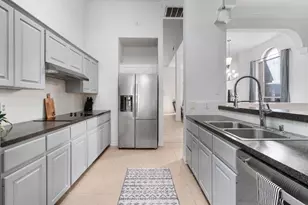 3808 Latimer Dr, Austin, TX 78732 - Photo 5