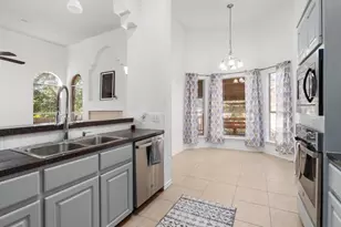 3808 Latimer Dr, Austin, TX 78732 - Photo 7