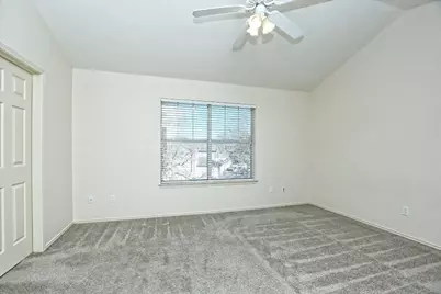 4400 Switch Willo #9, Austin, TX 78727 - Photo 13