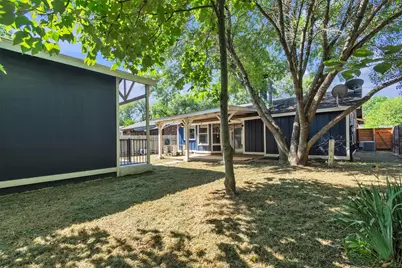 5000 Fontenay Drive, Austin, TX 78744 - Photo 29