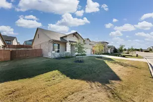 5909 Cimarron Rdg Ln, Austin, TX 78738 - Photo 27