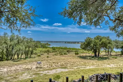 185 Shimmering Shore Court, Spring Branch, TX 78070 - Photo 17