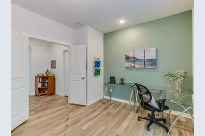 8107 Prairie Rye Drive, Lago Vista, TX 78645 - Photo 19