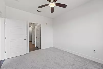 1615 E 7th Street #202, Austin, TX 78702 - Photo 11