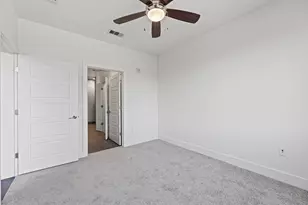 1615 E 7th St, Austin, TX 78702 - Photo 11