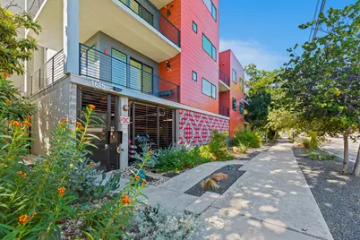1615 E 7th Street #202, Austin, TX 78702 - Photo 1