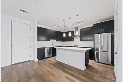 1615 E 7th Street #202, Austin, TX 78702 - Photo 5