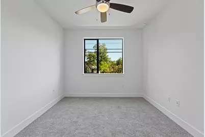 1615 E 7th Street #202, Austin, TX 78702 - Photo 13