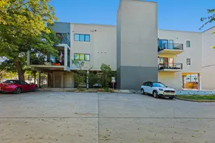 1615 E 7th St, Austin, TX 78702 - Photo 23