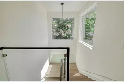 5700 Louise Lane, Austin, TX 78757 - Photo 25