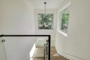 5700 Louise Ln, Austin, TX 78757 - Photo 25