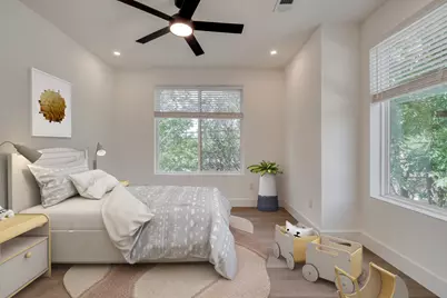5700 Louise Lane, Austin, TX 78757 - Photo 35